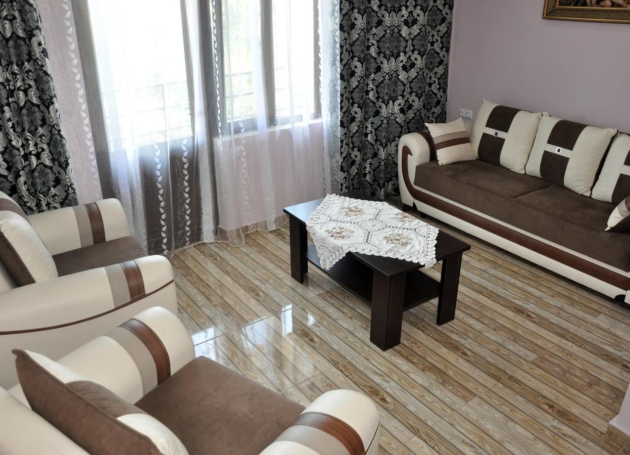 Hôtel Black Sea à Batoumi Extérieur photo