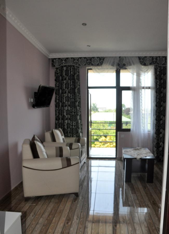 Hôtel Black Sea à Batoumi Extérieur photo