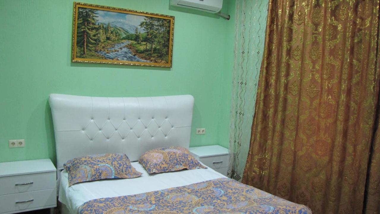 Hôtel Black Sea à Batoumi Extérieur photo