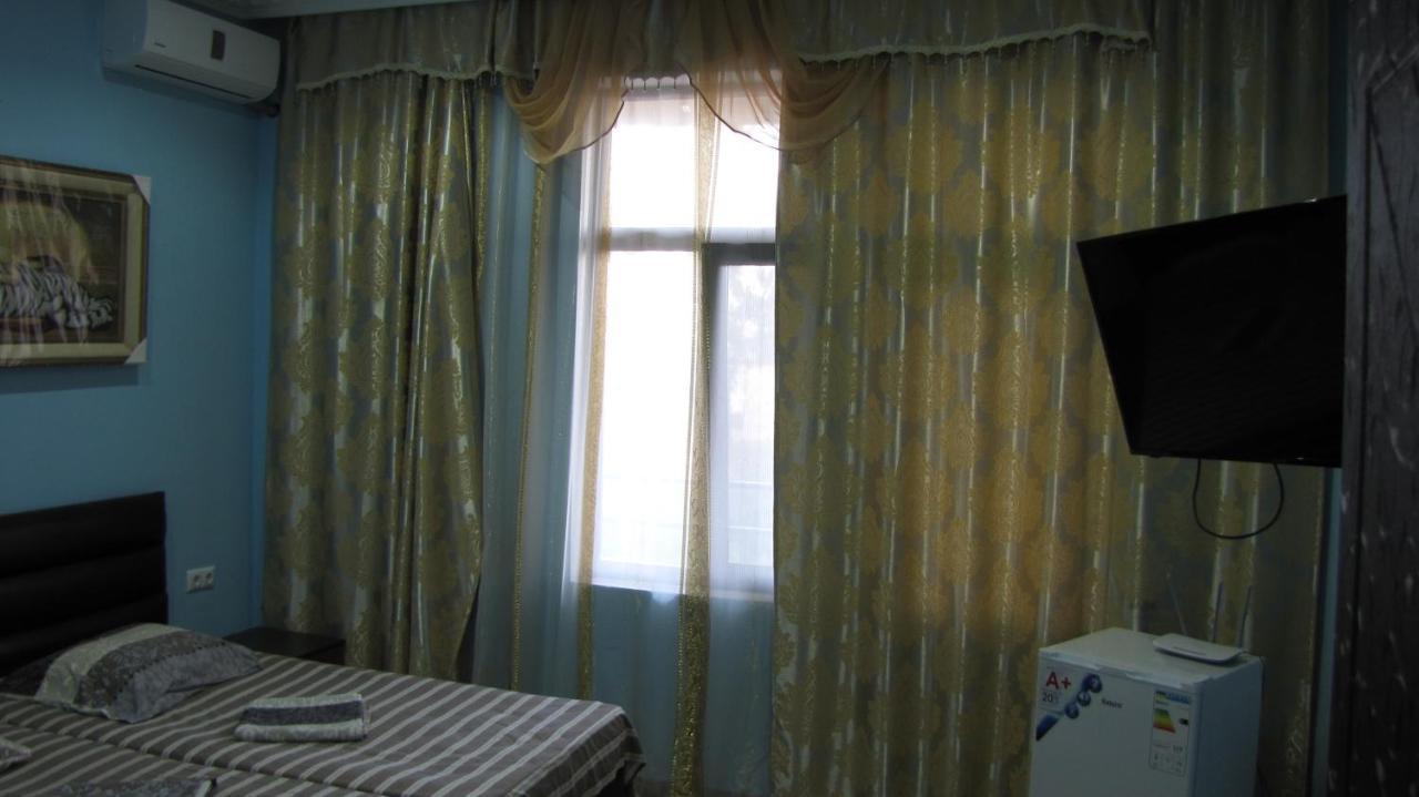 Hôtel Black Sea à Batoumi Extérieur photo