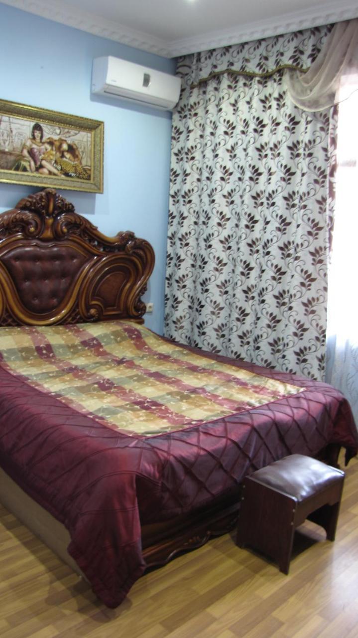 Hôtel Black Sea à Batoumi Extérieur photo