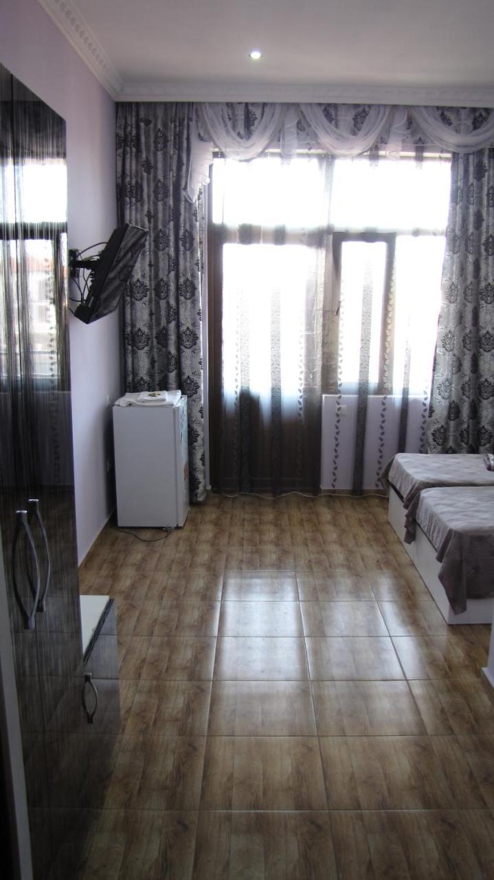 Hôtel Black Sea à Batoumi Extérieur photo