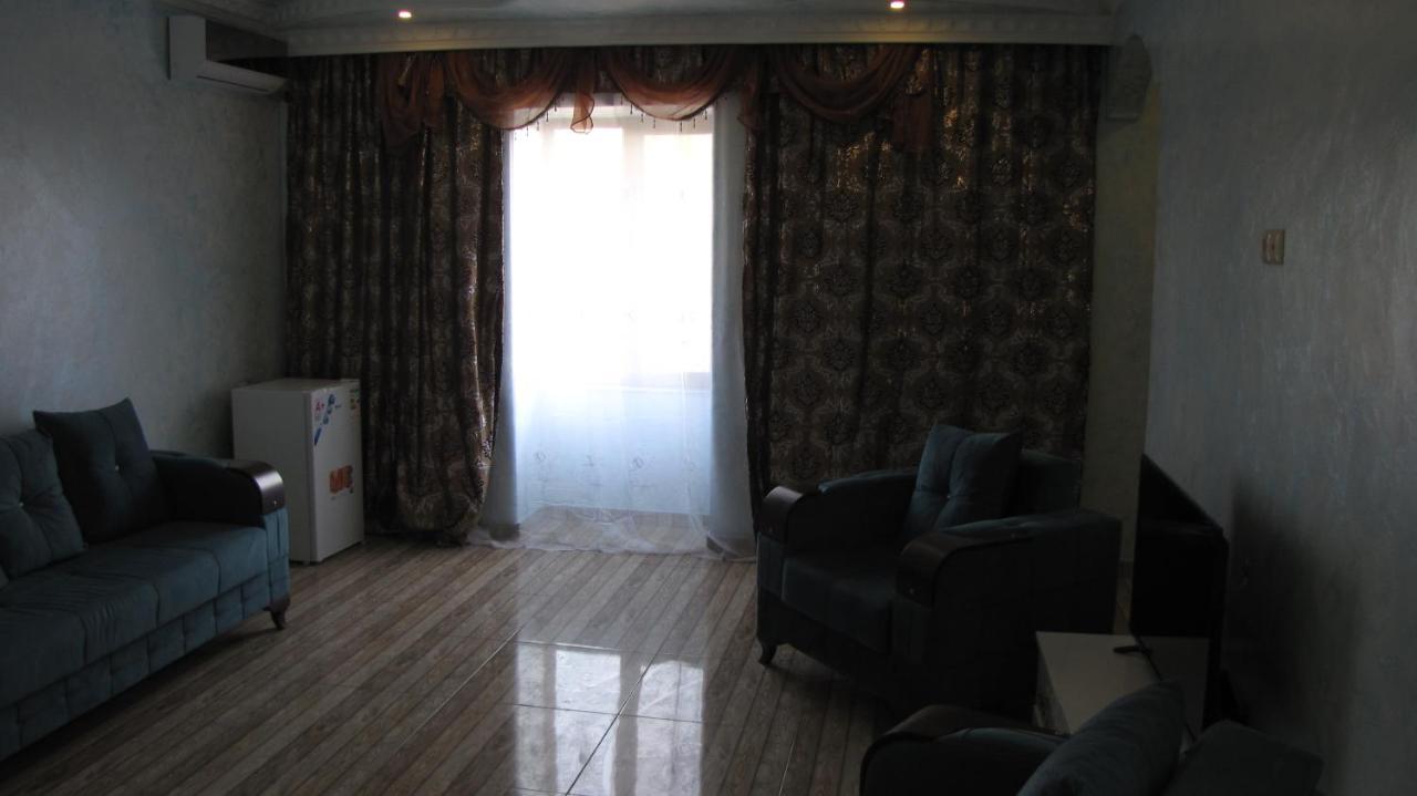 Hôtel Black Sea à Batoumi Extérieur photo